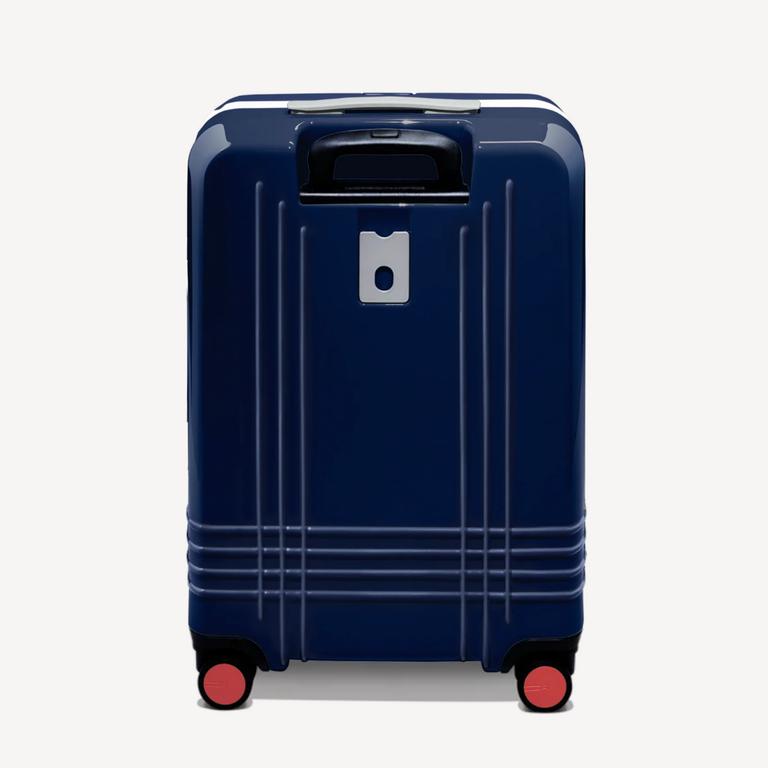Americana Check-In Expandable