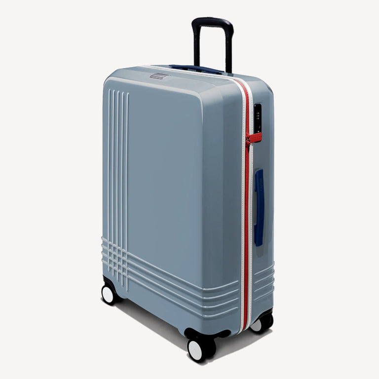 Americana Large Check-In Expandable
