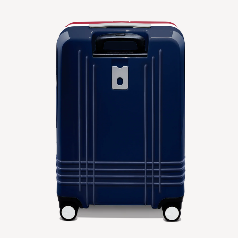 Americana Check-In Expandable