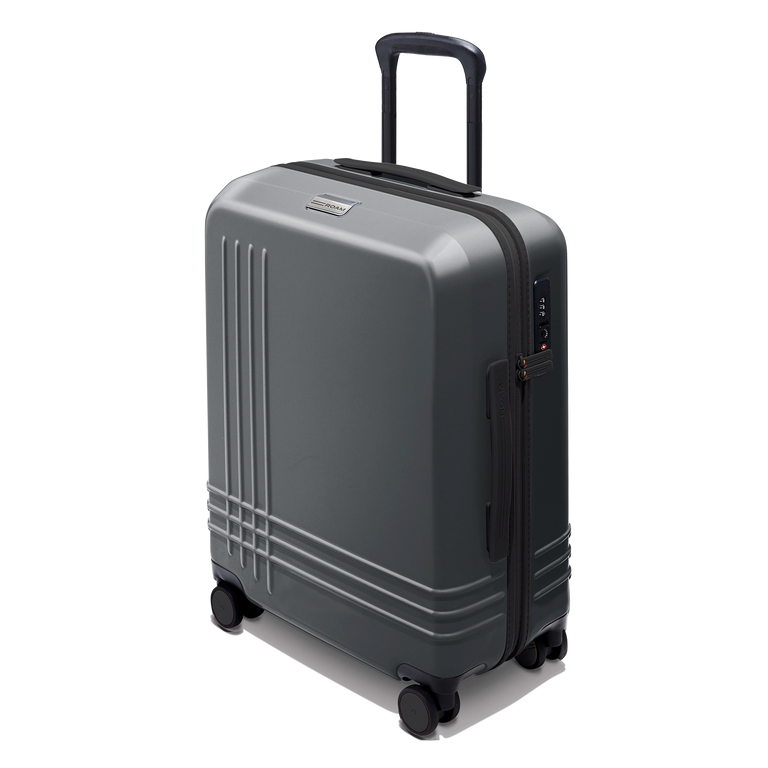 Roam cases are made with 50% recycled, ultra-lightweight polycarbonate to optimize strength and resilience.