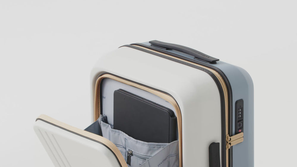 ROAM Luggage - Premium Built-to-Order Luggage